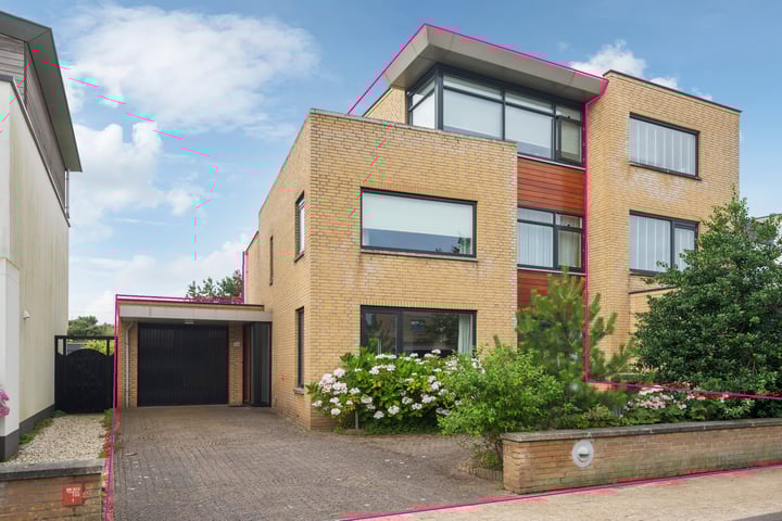 Photo of property Witte Veld 36, Zandvoort