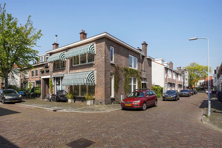 Woelwijkstraat 1 in Voorburg