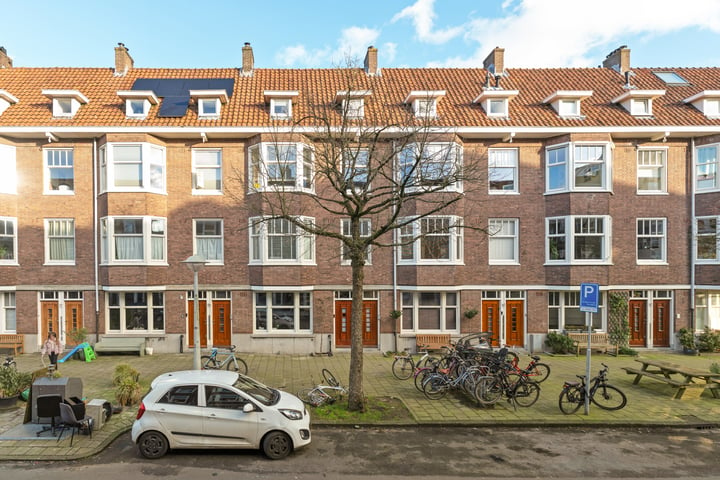 Woestduinstraat 141-1 in Amsterdam