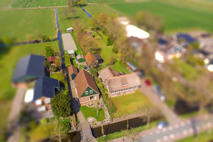 Wogmeer 13 in Hensbroek