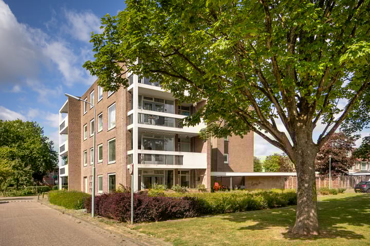 Wogmeerstraat 2 in Hoofddorp