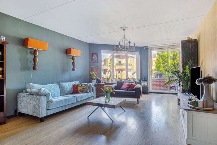 Photo of property Woldberg 150, Capelle aan den IJssel