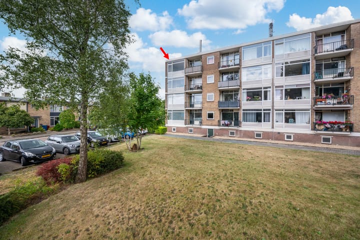 Photo of property Wolframstraat 64, Apeldoorn