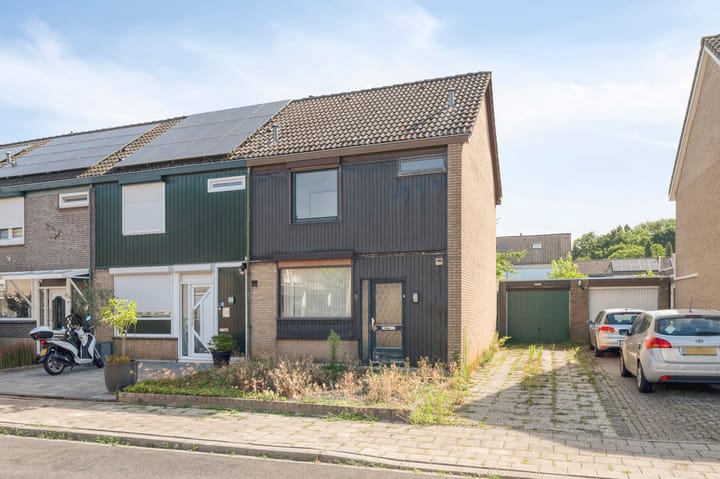 Photo of property Wolfrathstraat 9, Sittard