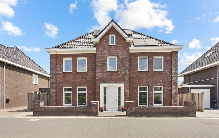 Wolfspootstraat 10 in Lelystad foto
