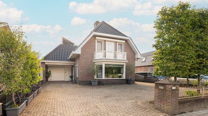 Wolweg 38-01 in Stroe