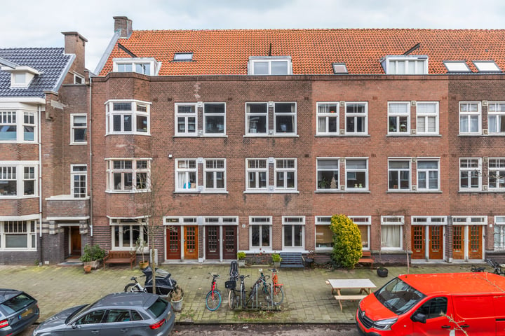 Woubruggestraat 37-1 in Amsterdam