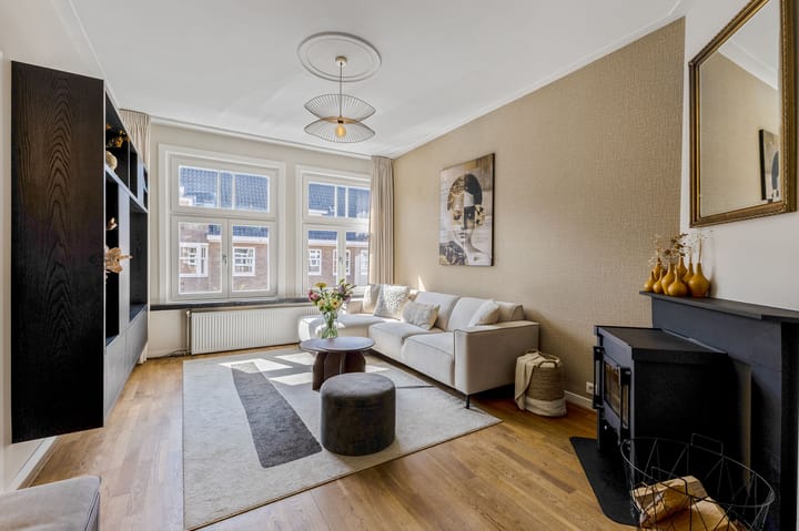 Woubruggestraat 39-2 in Amsterdam
