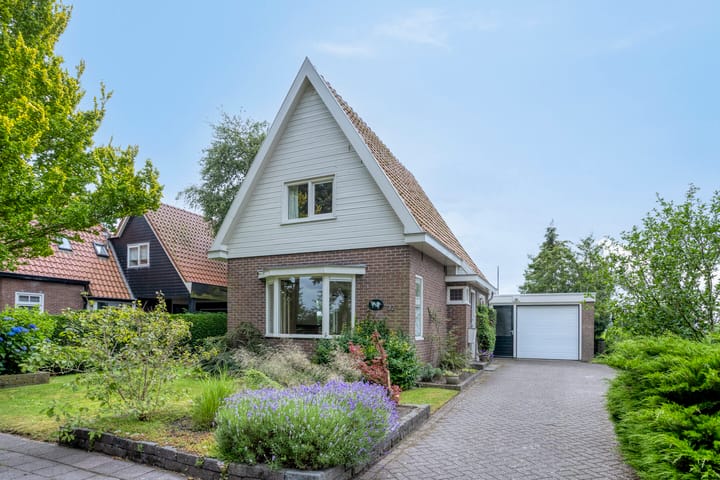 Woudsterweg 32 in Heerenveen