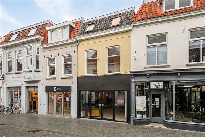 Wouwsestraat 17 in Bergen op Zoom