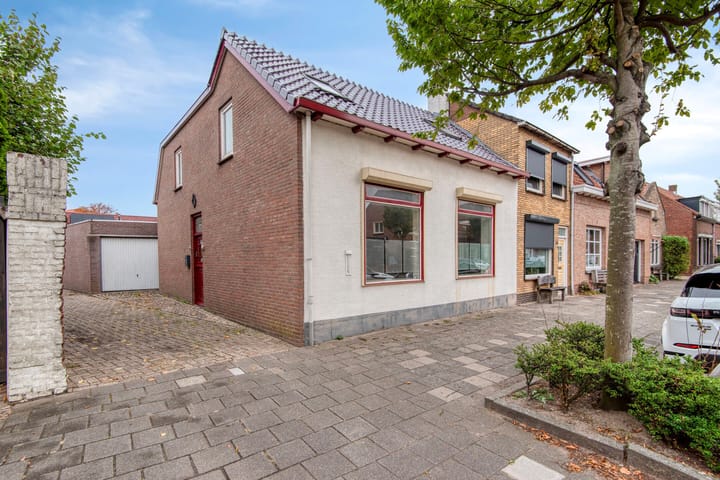 Wouwsestraat 50 in Steenbergen
