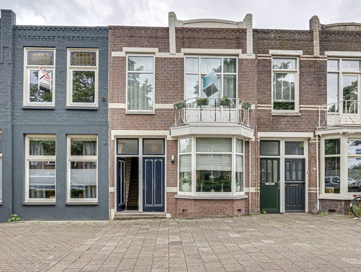 Wouwsestraatweg 8 in Bergen op Zoom