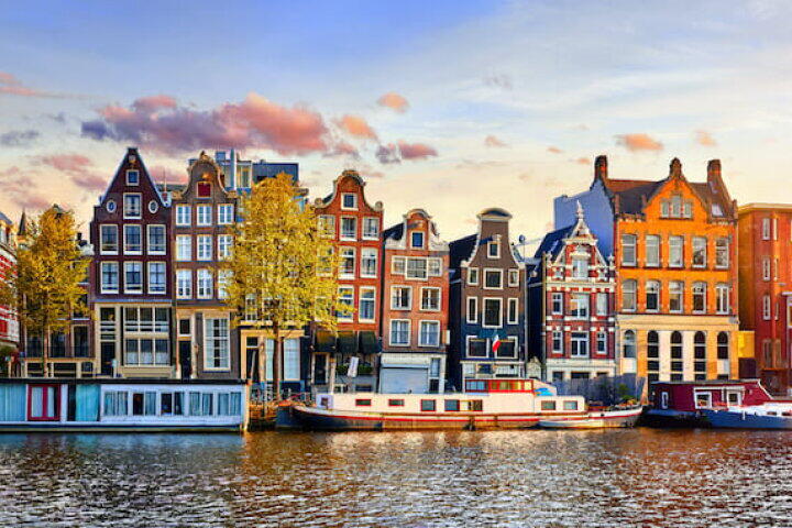 Online Woningbrochure for www.amstel102m.nl