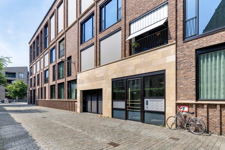 Online Woningbrochure for www.andriespoort16a02.nl
