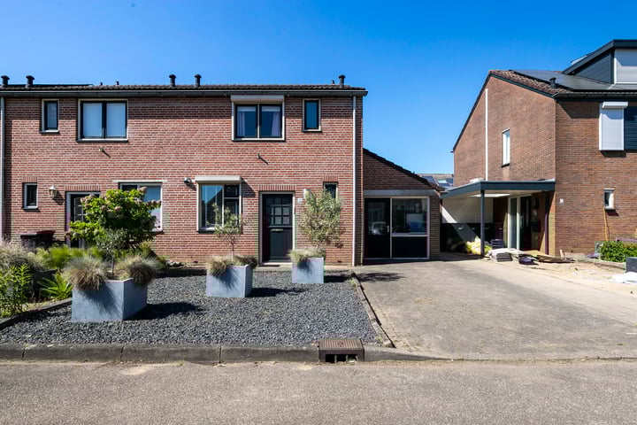 Online Woningbrochure für www.angeroyen10.nl