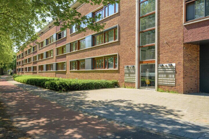 Online Woningbrochure voor www.beverweg137.nl