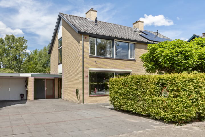 Online Woningbrochure for www.burgemeesterdevanderschuerenlaan20.nl