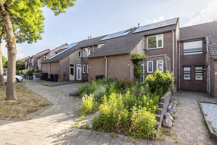 Online Woningbrochure voor www.carboonstraat62g.nl