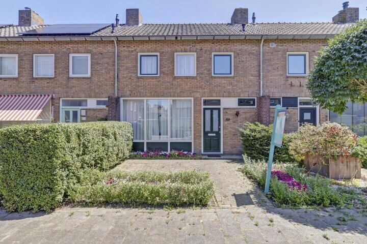 Online Woningbrochure voor www.cortvanderlindenlaan20.nl