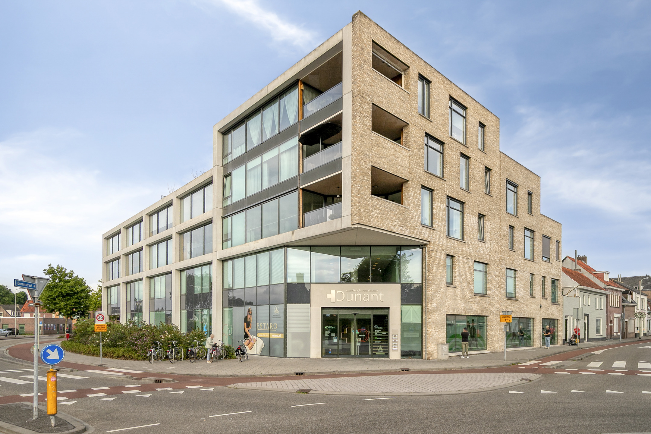 Online Woningbrochure voor www.dunantstraat103.nl