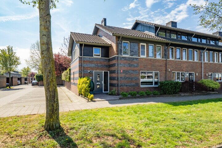 Online Woningbrochure voor www.eikenhout2.nl