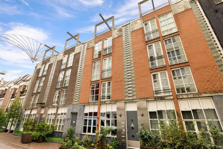 Online Woningbrochure for www.korteleidsedwarsstraat33b.nl