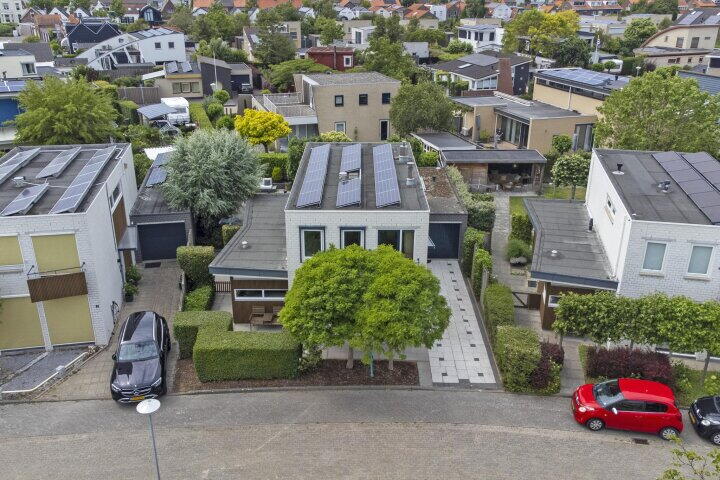 Online Woningbrochure voor www.nienkevanhichtumlaan3.nl