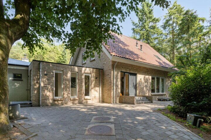 Online Woningbrochure for www.postbaan25.nl