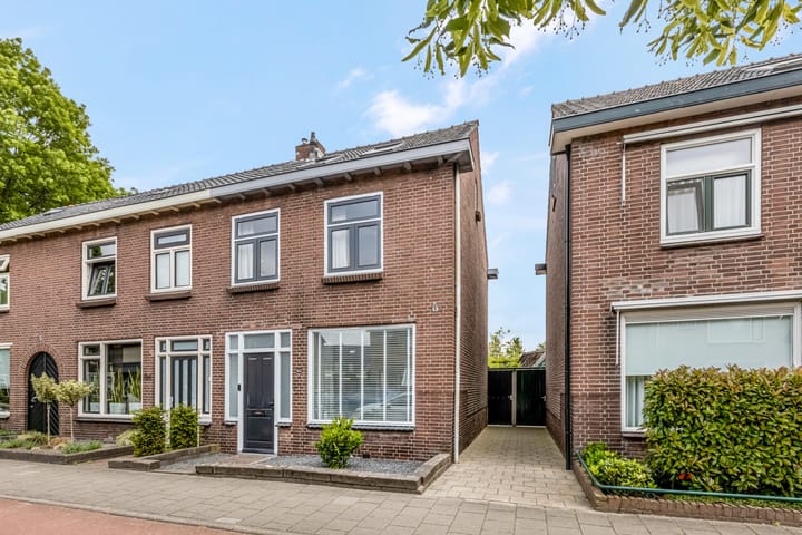 Online Woningbrochure for www.prinsbernhardlaan152.nl