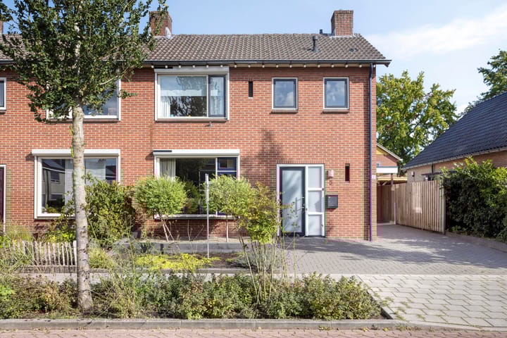 Online Woningbrochure for www.prinsbernhardstraat-5.nl