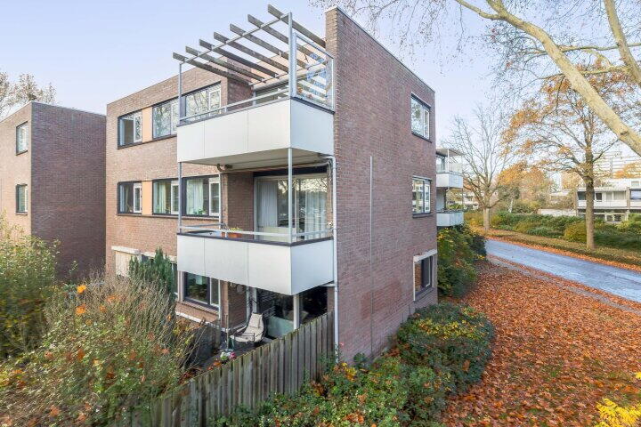 Online Woningbrochure voor www.tolhuis4275.nl