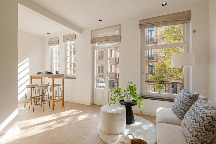 Online Woningbrochure voor www.vanhogendorpstraat166-1.nl