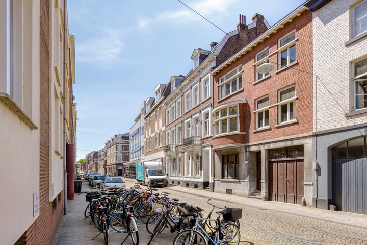 Wycker Grachtstraat 10-I in Maastricht