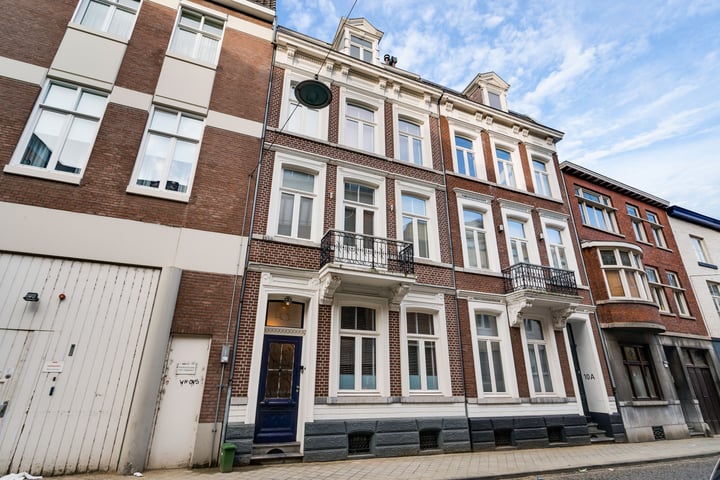 Wycker Grachtstraat 10B in Maastricht