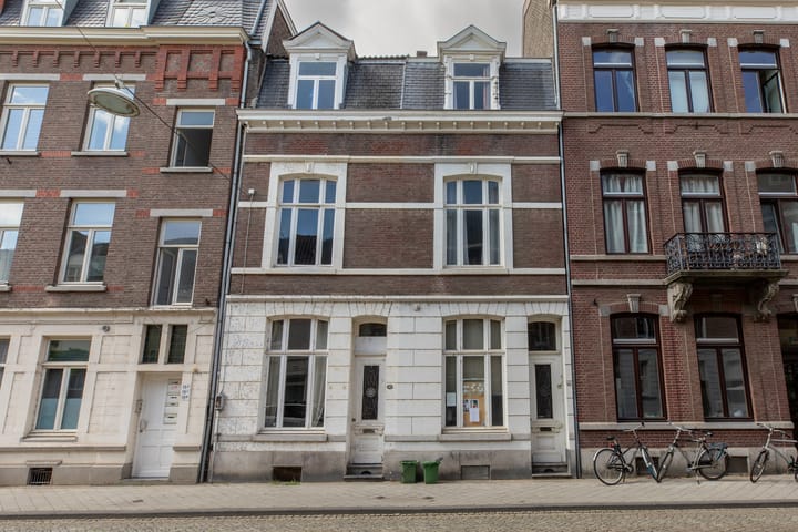 Wycker Grachtstraat 16 in Maastricht