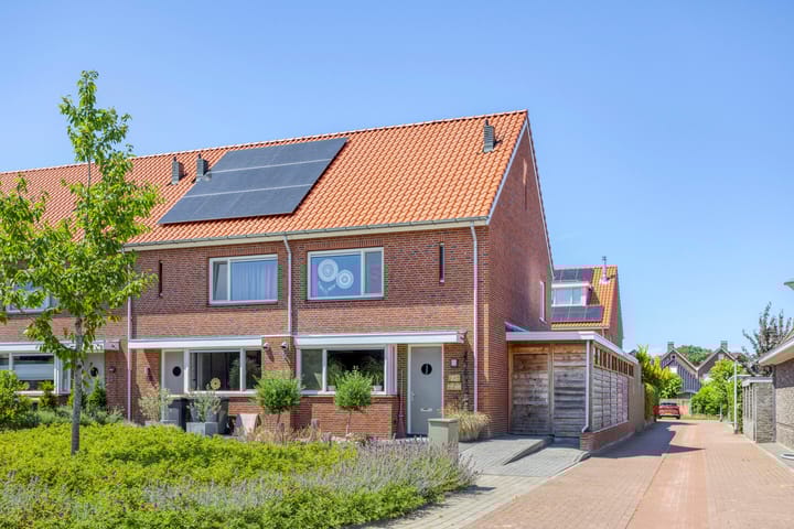 Photo of property Zadelmaker 57, Oldenzaal