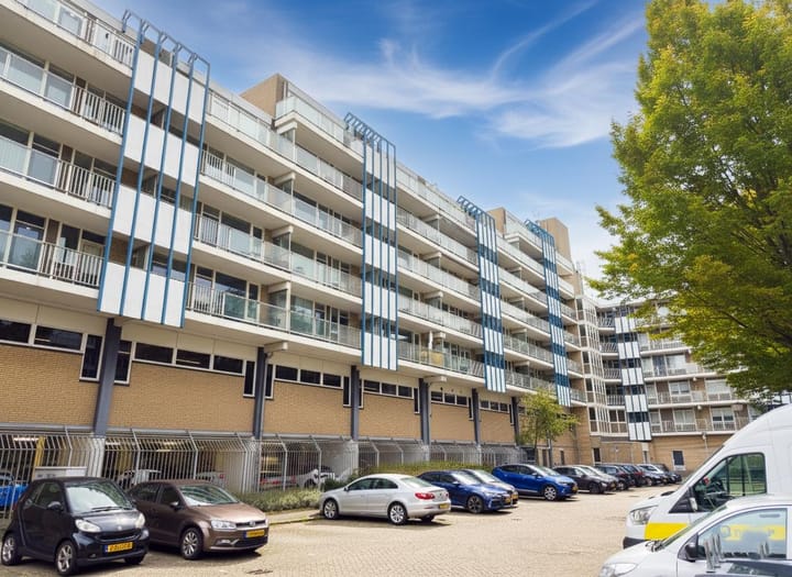 Photo of property Zadkinerade 81, Capelle aan den IJssel