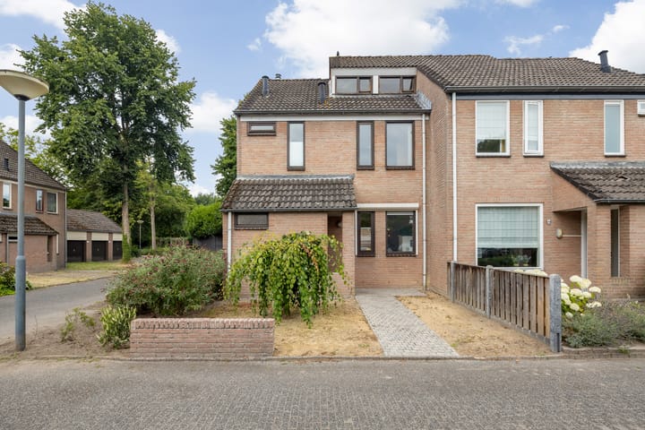 Photo of property Zandakker 36, Baarle-Nassau