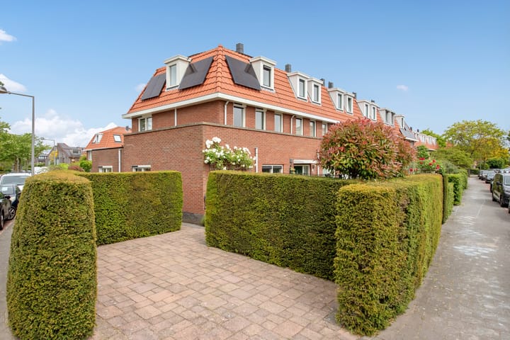 Zandberglaan 2 in 's-Gravenhage
