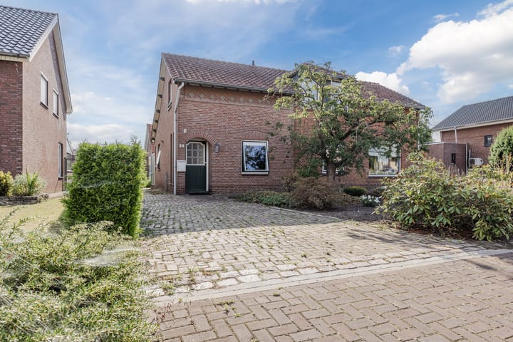 Zanddijk 34 in Escharen
