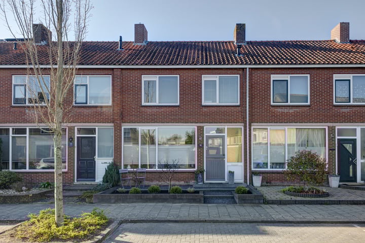 Zandkamp 92 in Hattem