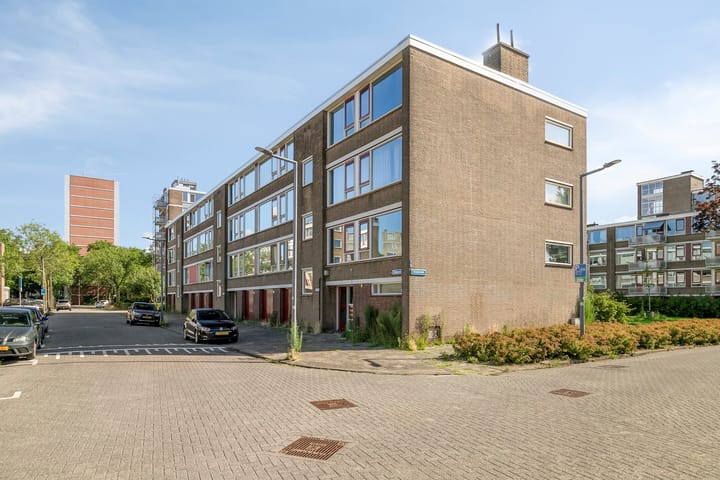 Zandkreek 126 in Rotterdam