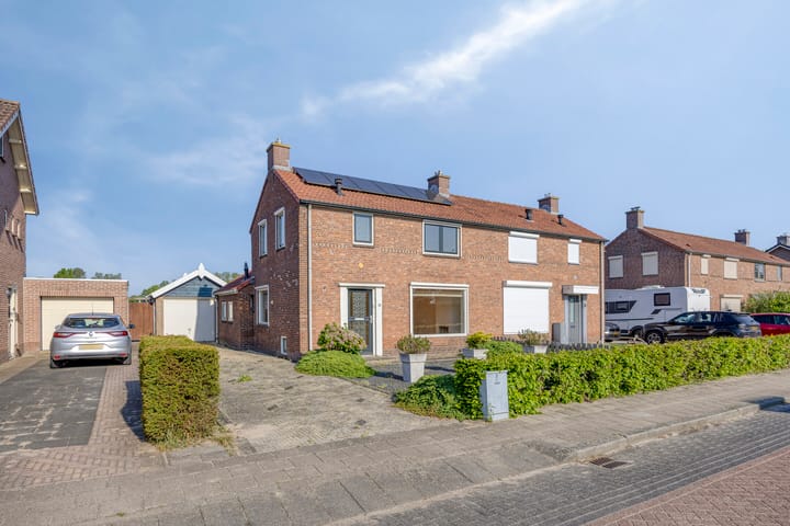 Zandsteeg 36 in Nieuwendijk