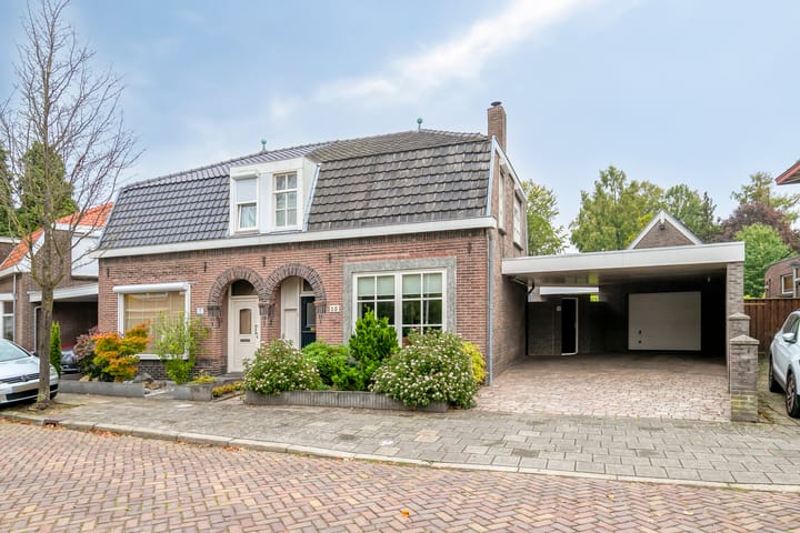 Zandstraat 15 in Valkenswaard