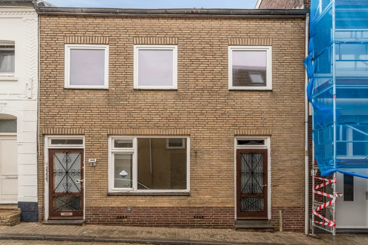 Zandstraat 2 in Hoensbroek