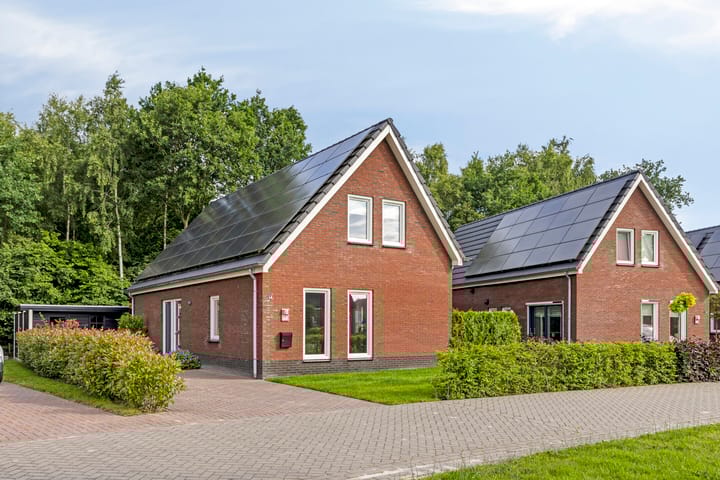 Photo of property Zandvoorterweg 15, Eexterveen