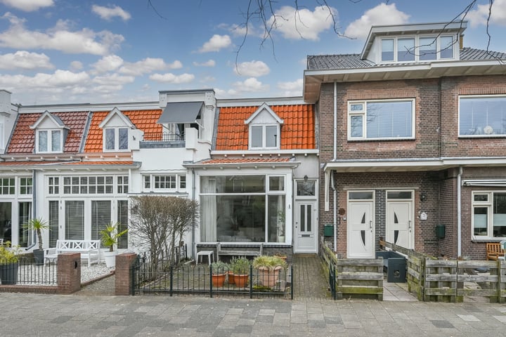 Photo of property Zandvoortselaan 7a, Zandvoort