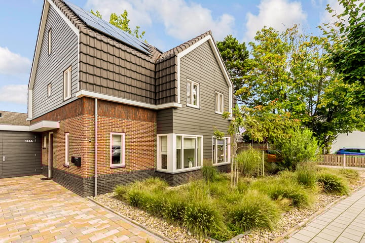 Zandvoortweg 144A in Baarn