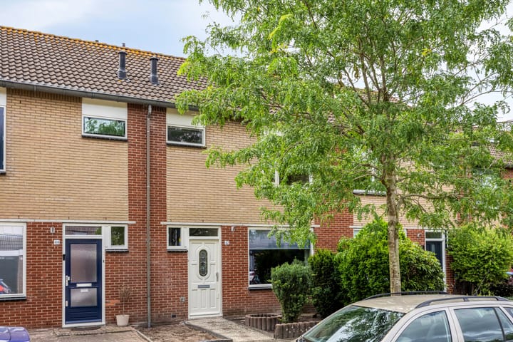 Zanglijster 42 in Bunschoten-Spakenburg