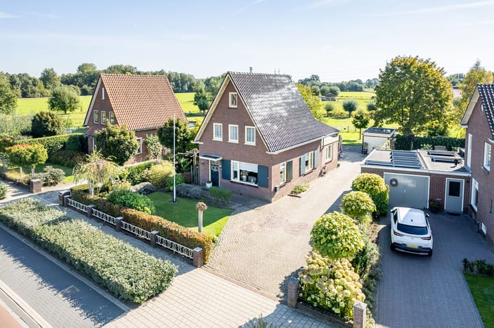 Photo of property Zeddamseweg 42, Etten